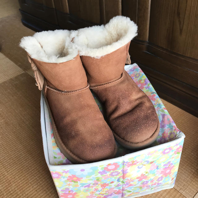 UGG(アグ)のUGG 23センチ レディースの靴/シューズ(ブーツ)の商品写真