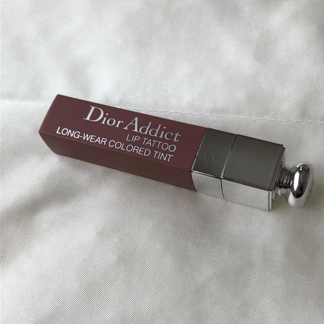 Dior(ディオール)のDior lip tattoo  491番 ナチュラルローズウッド コスメ/美容のベースメイク/化粧品(口紅)の商品写真