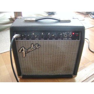 Fender　Bullet　Reverb　Amp／Type　PR２４１(ギターアンプ)