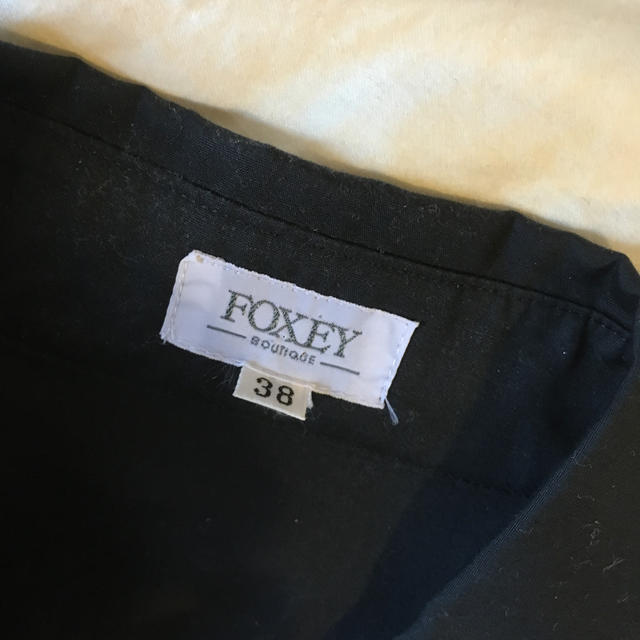 FOXEY(フォクシー)のフォクシー シャツ  レディースのトップス(シャツ/ブラウス(長袖/七分))の商品写真