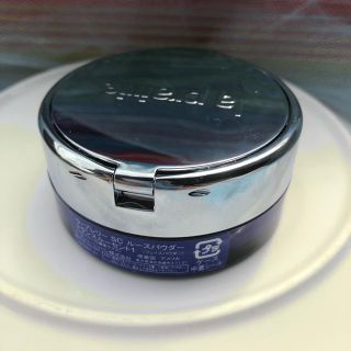 ラプレリー(La Prairie)のラ・プレリー新6月発売SCルースパウダー10gパクト(フェイスパウダー)