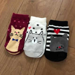 13〜16cm 子供用 靴下 猫柄 美品☆(靴下/タイツ)