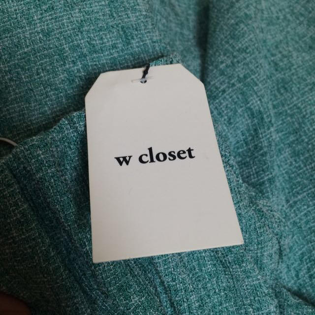 w closet(ダブルクローゼット)のタグ付き グリーンスカート レディースのスカート(ひざ丈スカート)の商品写真
