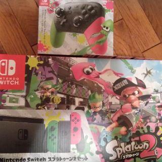 ニンテンドースイッチ(Nintendo Switch)のswitch スプラトゥーン2同梱本体中古　プロコン新品(家庭用ゲーム機本体)