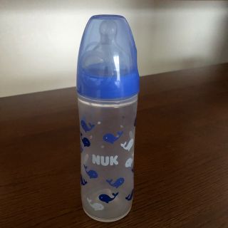 ヤヌーク(YANUK)のNUK プレミアムチョイススリム 哺乳瓶  (哺乳ビン)