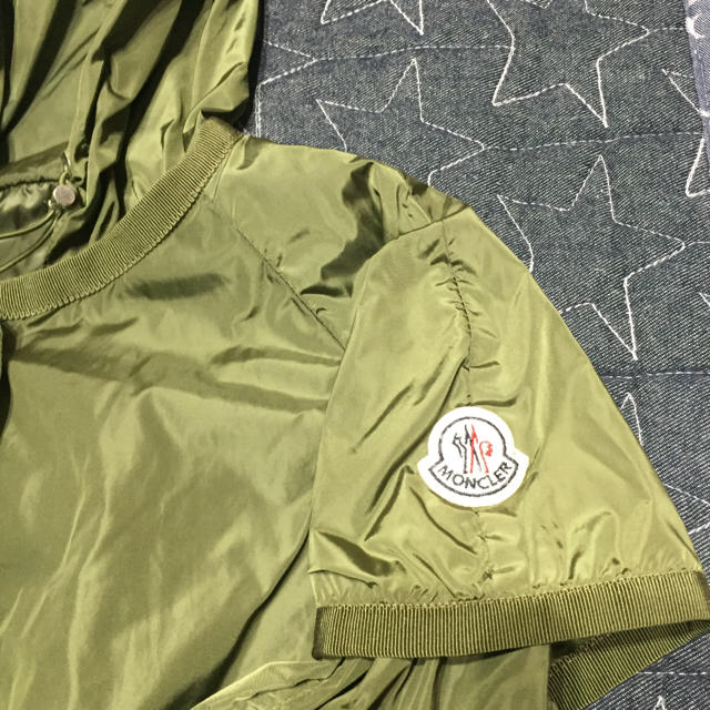 MONCLER(モンクレール)のA⭐️さま専用モンクレールナイロンブルゾン レディースのジャケット/アウター(ブルゾン)の商品写真