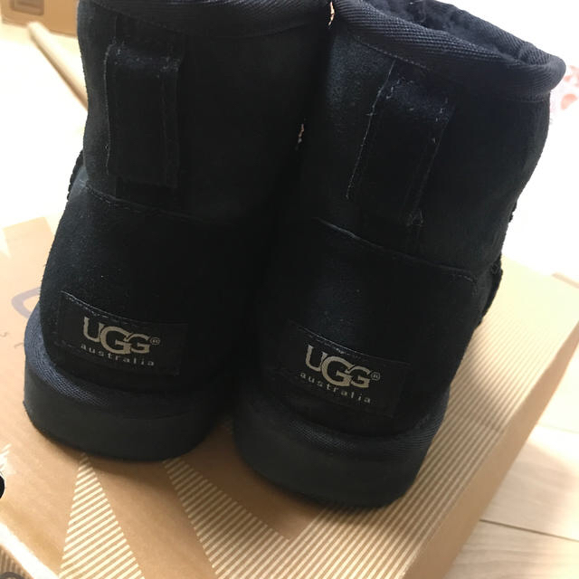 UGG(アグ)のugg  ブラック  24.0  超美品 レディースの靴/シューズ(ブーツ)の商品写真