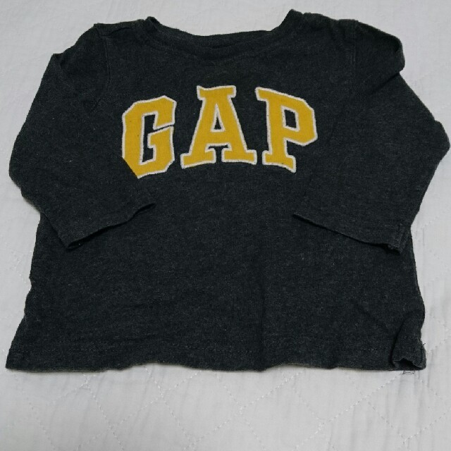 babyGAP(ベビーギャップ)のbabyGAP 長袖シャツ 70 キッズ/ベビー/マタニティのベビー服(~85cm)(シャツ/カットソー)の商品写真