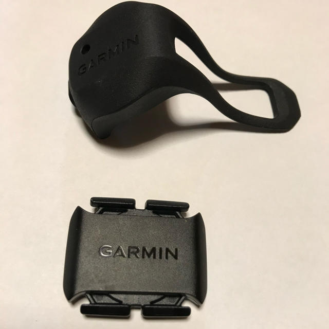 GARMIN(ガーミン)の最新型！！！GARMIN  スピードセンサー Dual ケイデンスセンサーセット スポーツ/アウトドアの自転車(パーツ)の商品写真