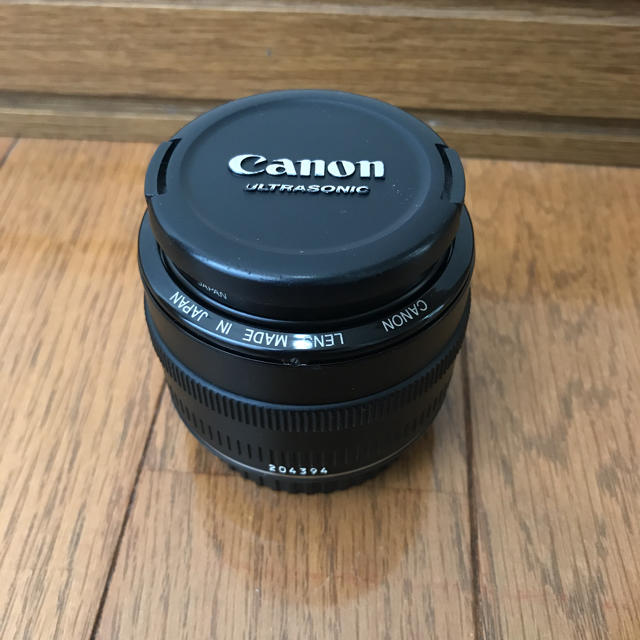 Canon EF 35mm F2.0 単焦点レンズ Canon EF 35mm F2.0 単焦点レンズ