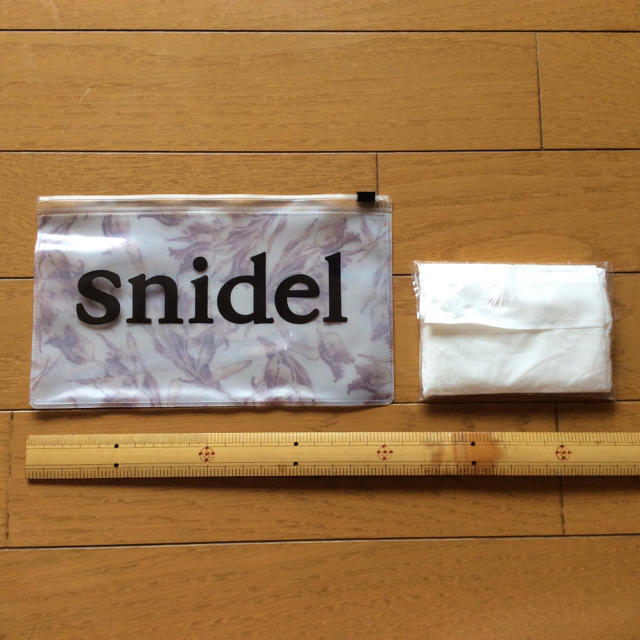 SNIDEL(スナイデル)のsnidel ポーチ レディースのファッション小物(ポーチ)の商品写真