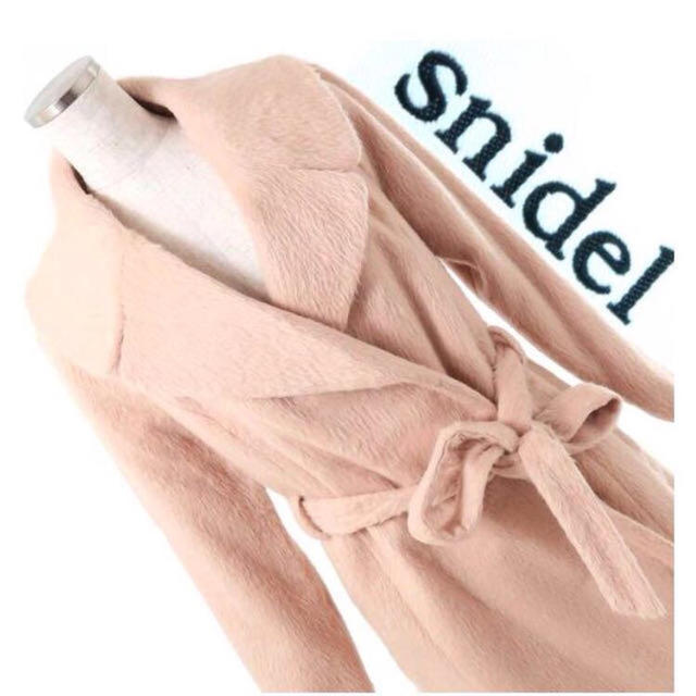 SNIDEL(スナイデル)のスナイデル♡ガウンコート レディースのジャケット/アウター(毛皮/ファーコート)の商品写真