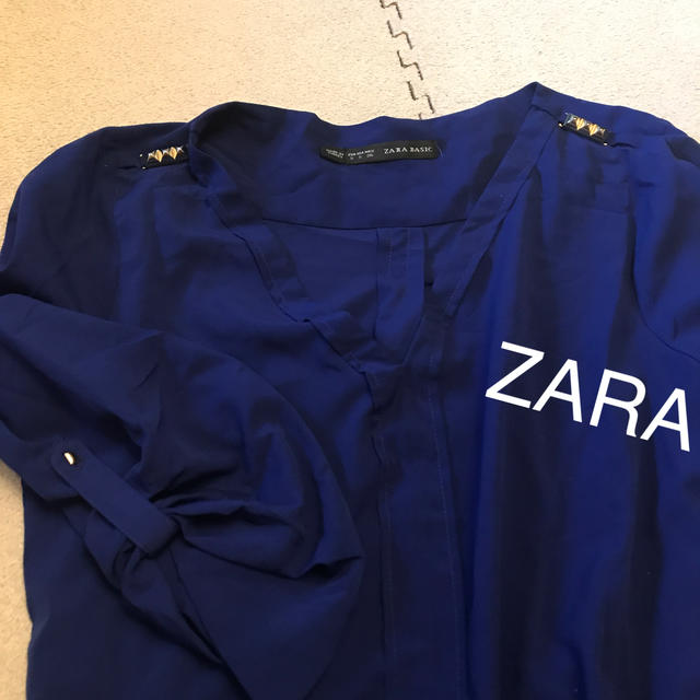 ZARA(ザラ)のザラ トップス レディースのトップス(カットソー(長袖/七分))の商品写真