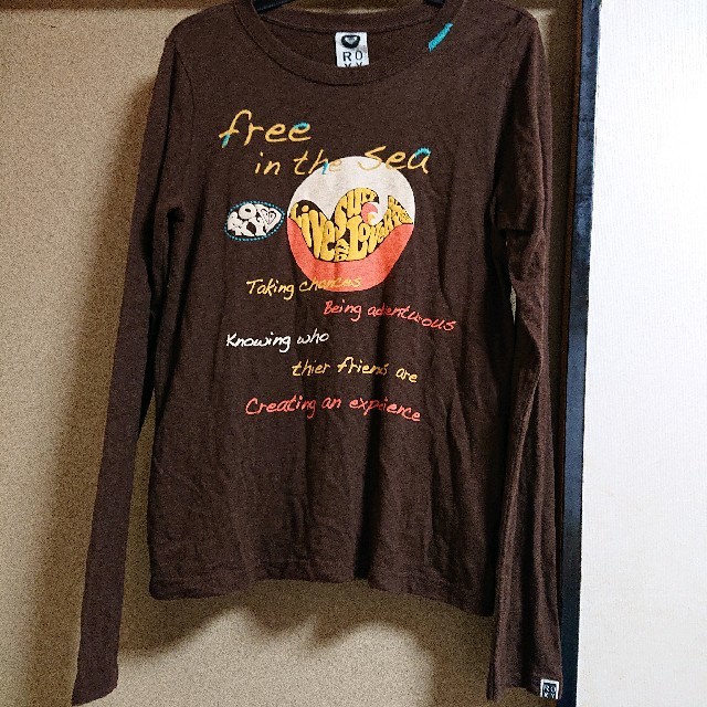 Roxy(ロキシー)のもみじ様専用【中古】ROXY ロキシー ロンT ブラウン レディースのトップス(Tシャツ(長袖/七分))の商品写真