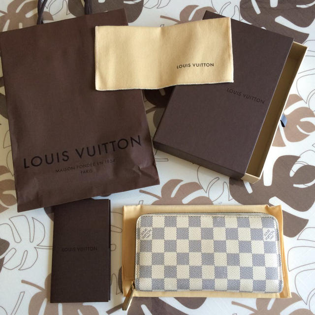 LOUIS VUITTON(ルイヴィトン)のモモ様専用 レディースのファッション小物(財布)の商品写真
