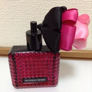 ヴィクトリアズシークレット(Victoria's Secret)のヴィクトリアシークレット☆香水☆スキャンダラス デア(香水(女性用))