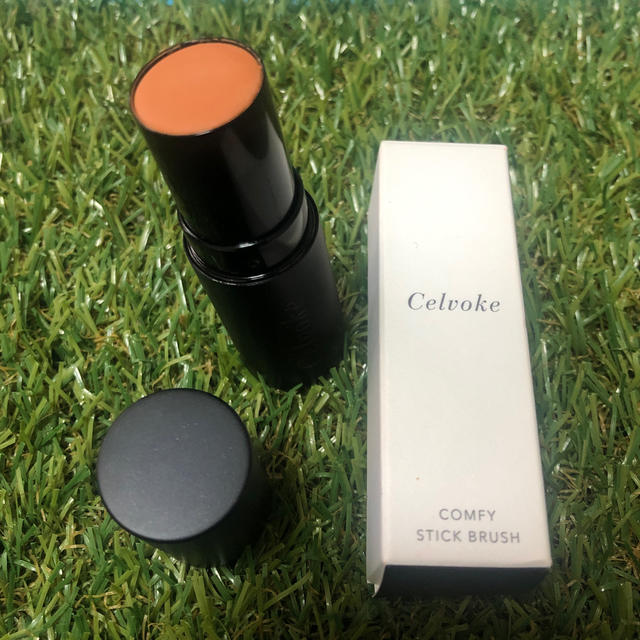 Cosme Kitchen(コスメキッチン)のCelvoke カムフィースティックブラッシュ 02 チーク コスメ/美容のベースメイク/化粧品(チーク)の商品写真