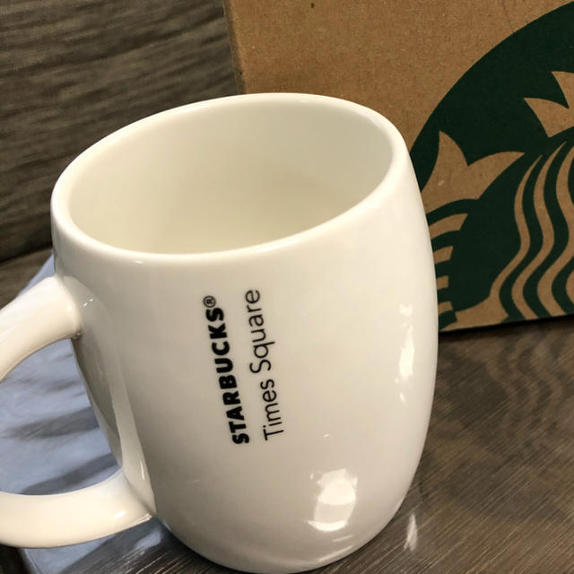 Starbucks Coffee(スターバックスコーヒー)の【新品】スターバックス　Times Square限定　マグカップ キッズ/ベビー/マタニティの授乳/お食事用品(マグカップ)の商品写真