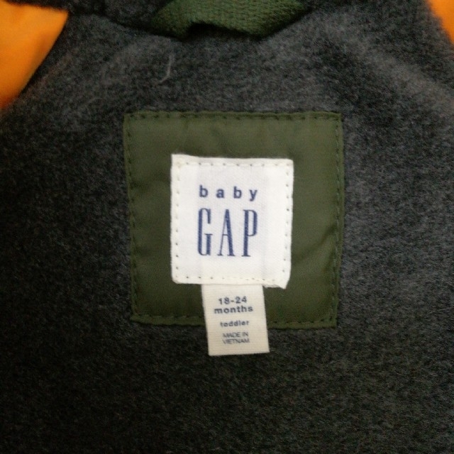 babyGAP(ベビーギャップ)のbaby GAP  ダウンコート キッズ/ベビー/マタニティのキッズ服男の子用(90cm~)(コート)の商品写真