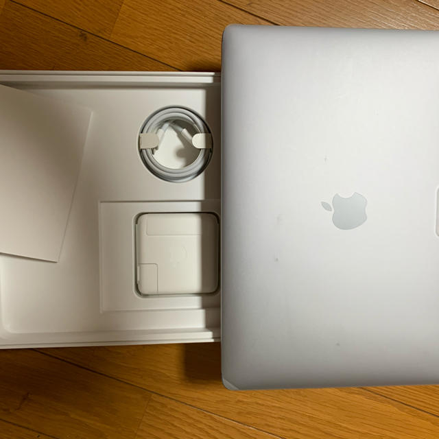 MAC(マック)のhikari様専用MacBook pro 13インチ スマホ/家電/カメラのPC/タブレット(ノートPC)の商品写真