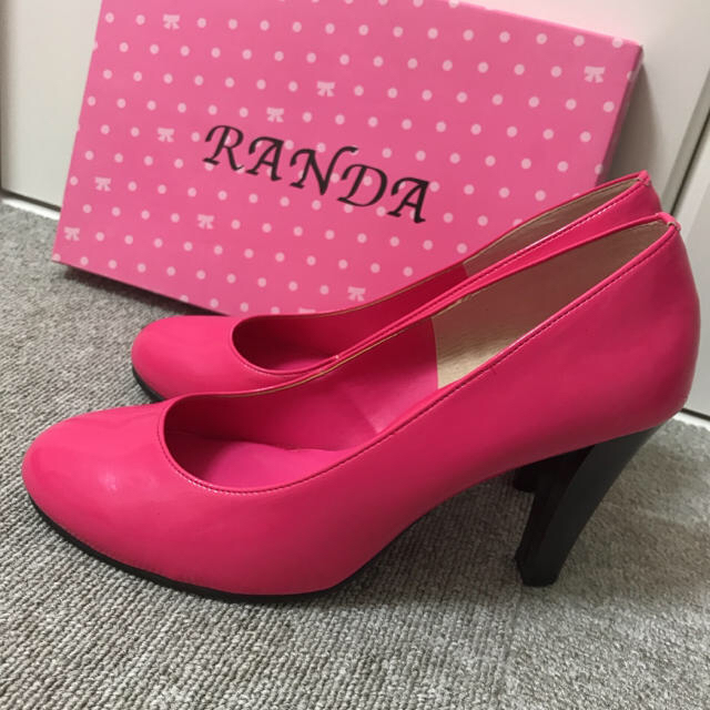 RANDA(ランダ)のぴっぴ様♡RANDA パンプス&ファーブーツ レディースの靴/シューズ(ハイヒール/パンプス)の商品写真