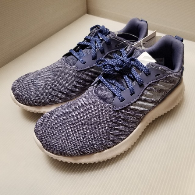 ☆即購入OK☆限定一足！新品 adidas 23.5cm レディース スニーカー