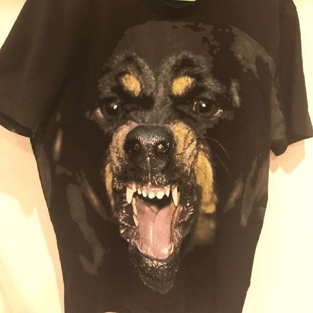 GIVENCHY Tシャツトップス