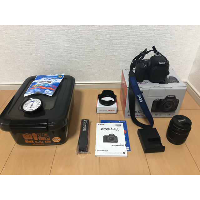 早い者勝ち　最終値下げ　Canon EOS kiss X9 おまけ付き