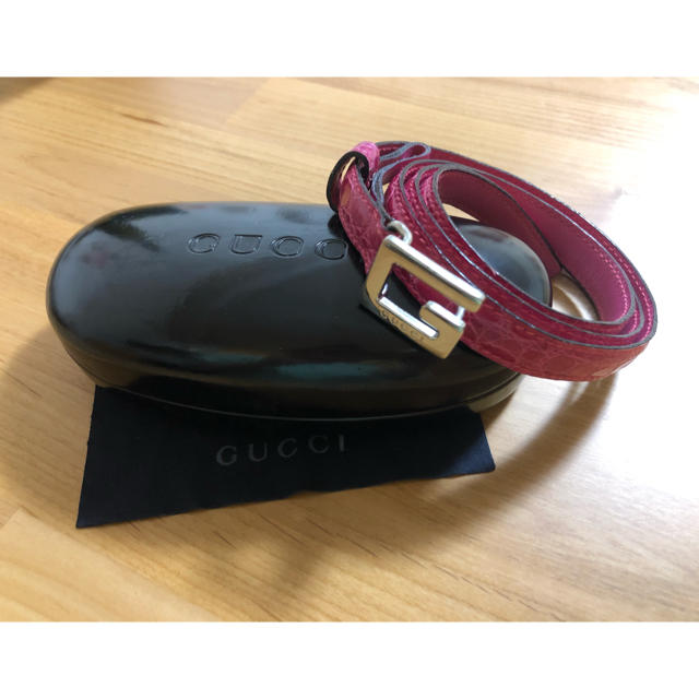 Gucci(グッチ)のレア！ グッチ GUCCI 細ベルト クロコダイル アリゲーター 鰐 ピンク レディースのファッション小物(ベルト)の商品写真