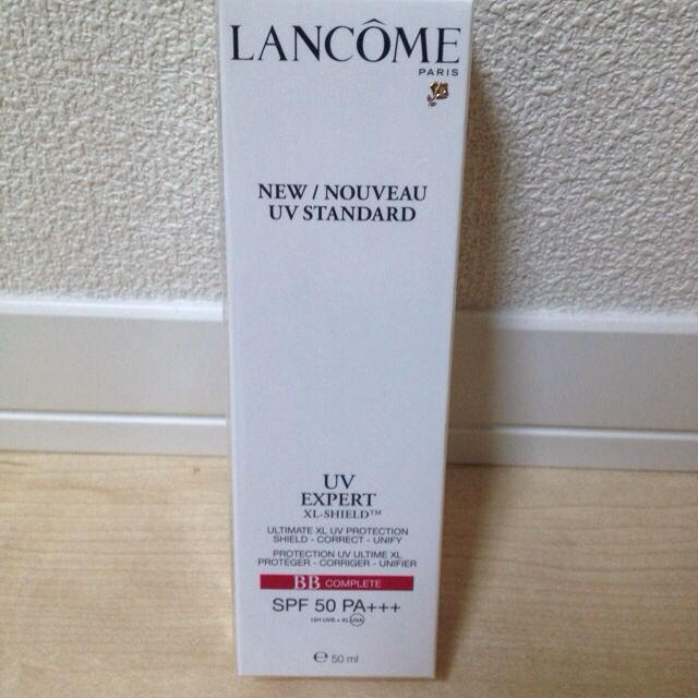 LANCOME(ランコム)の週末削除 新品♡お得50㎖日焼け止めBB コスメ/美容のベースメイク/化粧品(化粧下地)の商品写真