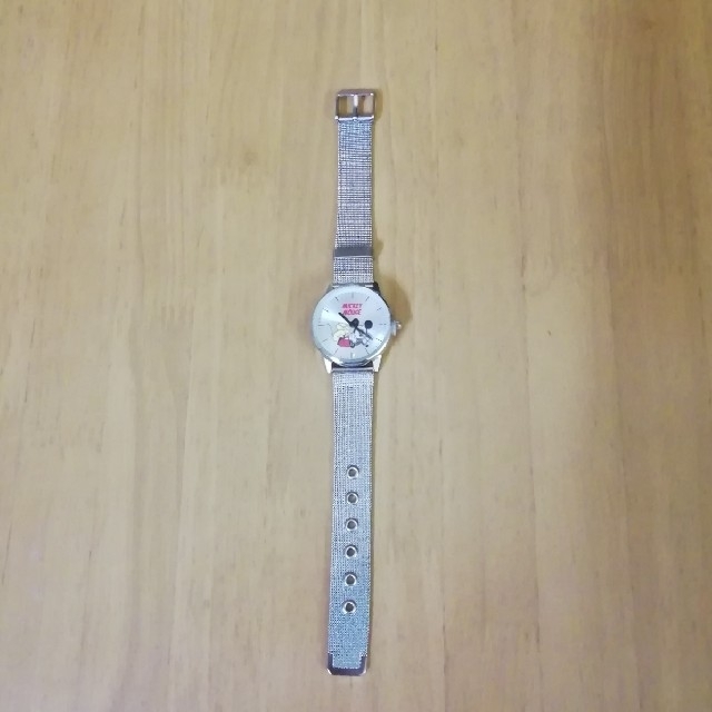 ミッキーマウスの腕時計 レディースのファッション小物(腕時計)の商品写真