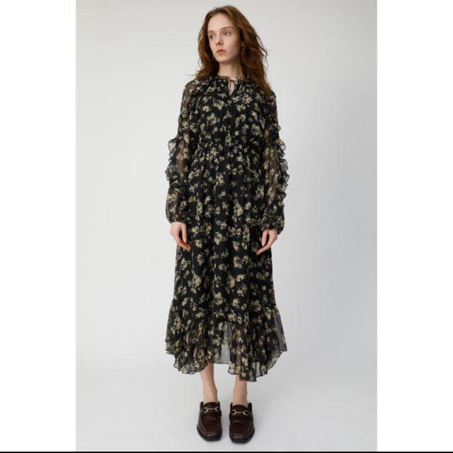 ワンピースMOUSSY　マウジーDENSE FLOWER ドレス　ロングワンピース