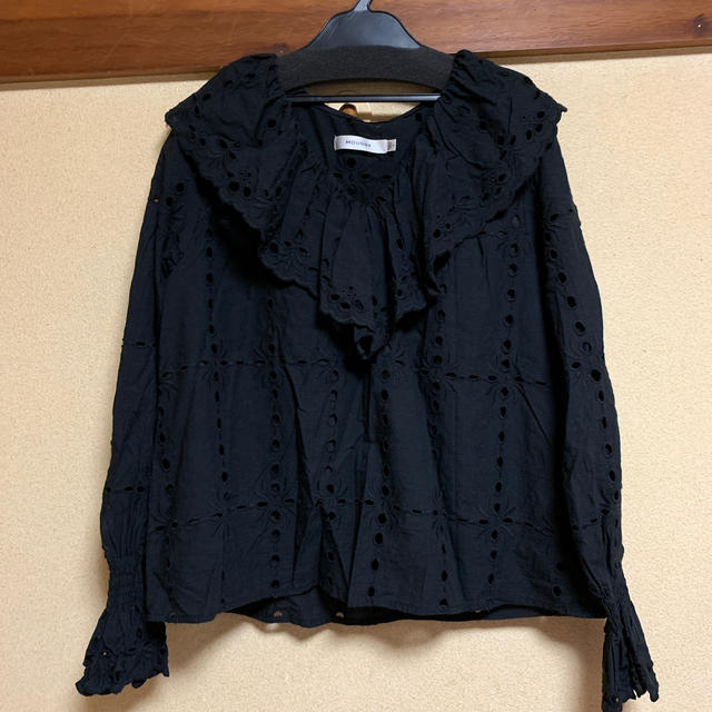 moussy(マウジー)のMOUSSYフリルトップス レディースのトップス(カットソー(長袖/七分))の商品写真