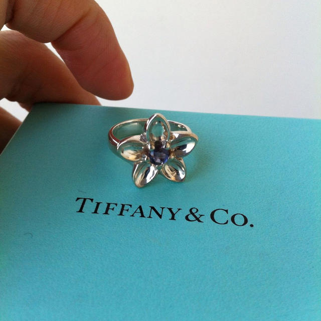 Tiffany & Co. - ティファニーフラワーリングの通販 by ミーナ's shop｜ティファニーならラクマ
