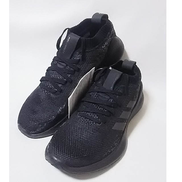 adidas(アディダス)の
定10789円限定進化系ランニング!アディダスピュアバウンス新品スニーカー黒
 メンズの靴/シューズ(スニーカー)の商品写真