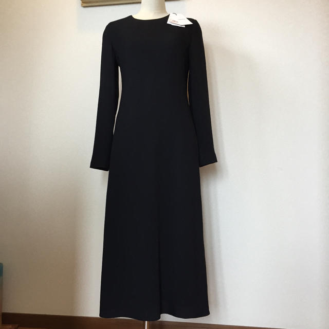 theory ロングワンピース