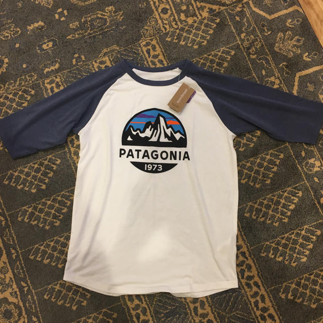 patagonia(パタゴニア)の完売商品！パタゴニア♡キッズ♡ロンT♡XL レディースのトップス(Tシャツ(長袖/七分))の商品写真