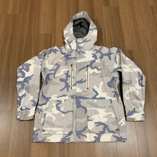 バートン(BURTON)のBURTON AK jacket GORE-TEX 希少白迷彩 パーカータイプ(ウエア/装備)