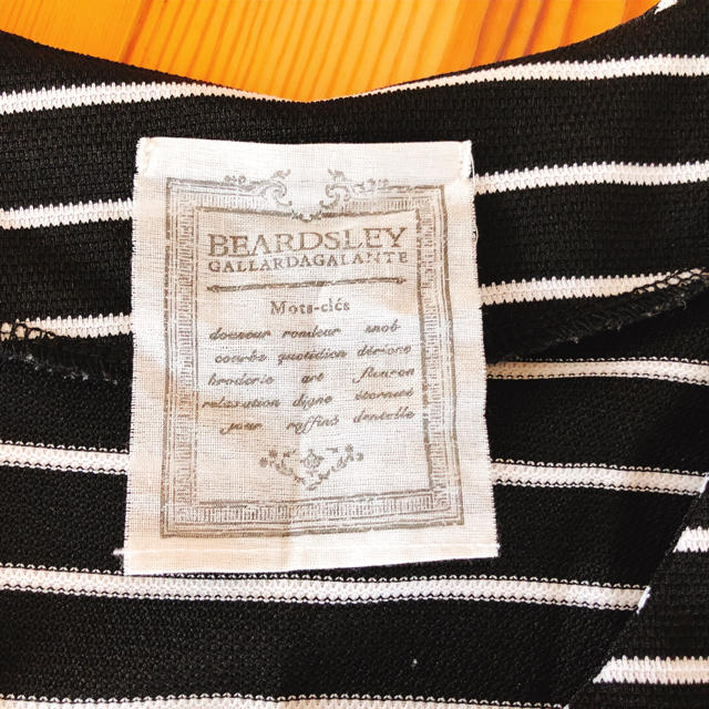 BEARDSLEY(ビアズリー)のトップス レディースのトップス(シャツ/ブラウス(半袖/袖なし))の商品写真