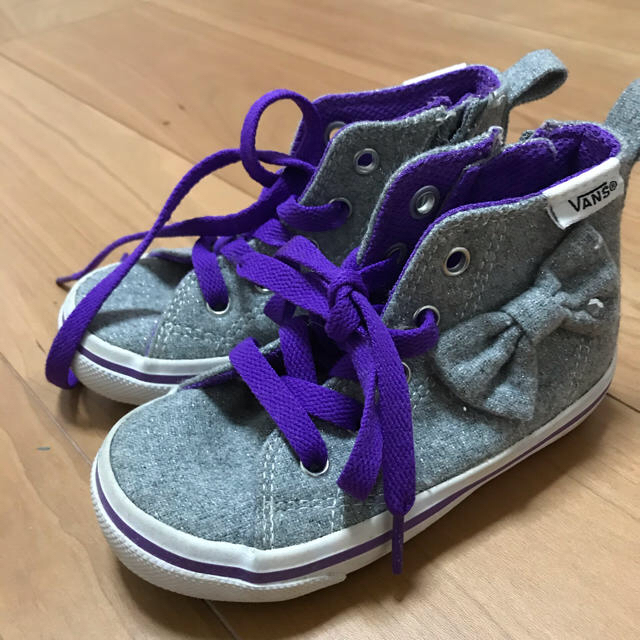 VANS(ヴァンズ)のキッズ　女の子　16センチ   キッズ/ベビー/マタニティのキッズ靴/シューズ(15cm~)(スニーカー)の商品写真