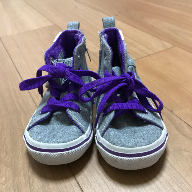 VANS(ヴァンズ)のキッズ　女の子　16センチ   キッズ/ベビー/マタニティのキッズ靴/シューズ(15cm~)(スニーカー)の商品写真