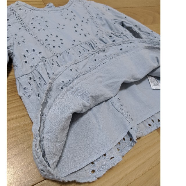 ZARA(ザラ)のZARA baby　刺繍　カットソー キッズ/ベビー/マタニティのベビー服(~85cm)(シャツ/カットソー)の商品写真