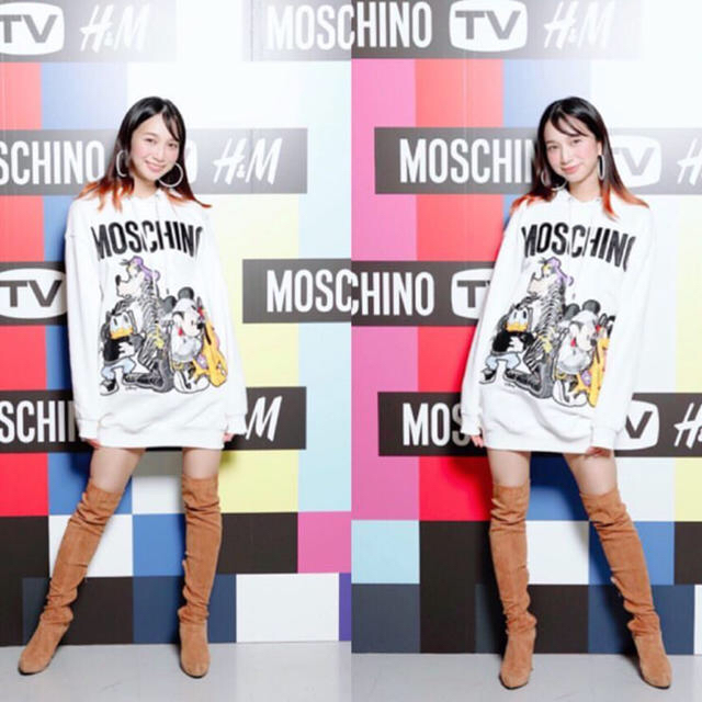 H&M(エイチアンドエム)のH&MOSCHINO♡ディズニーコラボミッキーパーカーワンピース レディースのワンピース(ミニワンピース)の商品写真