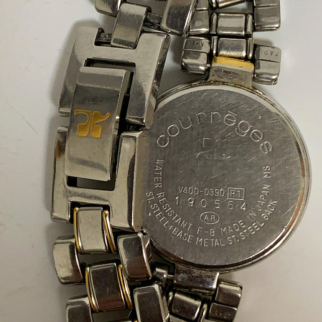 Courreges(クレージュ)の〜ぺん様専用〜☆COURREGES 腕時計♪⭐︎ レディースのファッション小物(腕時計)の商品写真