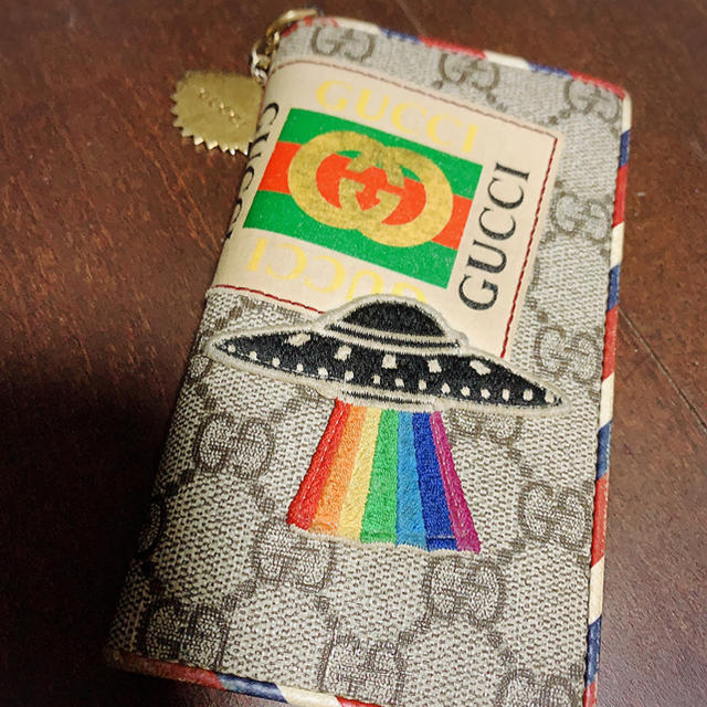 Gucci - GUCCI クーリエ iPhoneケース7 8の通販