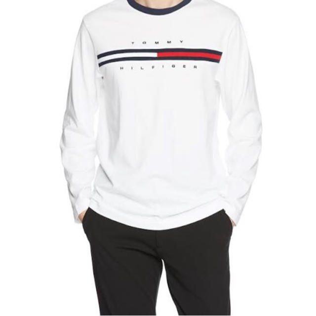 TOMMY HILFIGER(トミーヒルフィガー)のTOMMY HILFIGER ロンＴ レディースのトップス(Tシャツ(長袖/七分))の商品写真