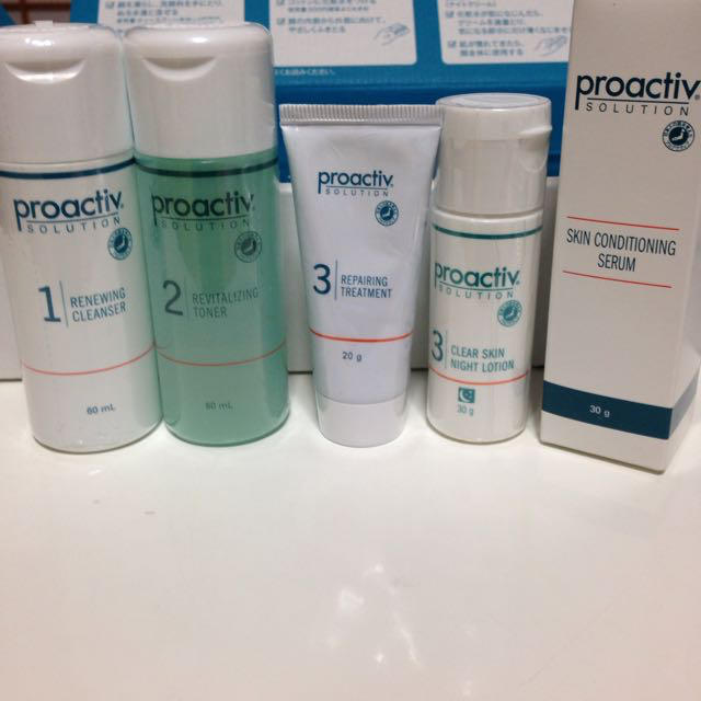 proactiv(プロアクティブ)のプロアクティブ6点セット コスメ/美容のスキンケア/基礎化粧品(その他)の商品写真
