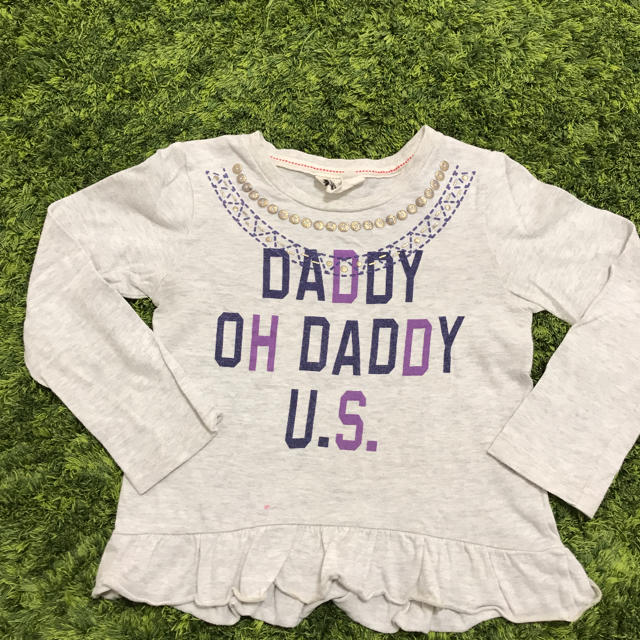 daddy oh daddy(ダディオーダディー)の【DADDY OH DADDY】キラキラネックレスプリント長袖Tシャツ 110 キッズ/ベビー/マタニティのキッズ服女の子用(90cm~)(Tシャツ/カットソー)の商品写真