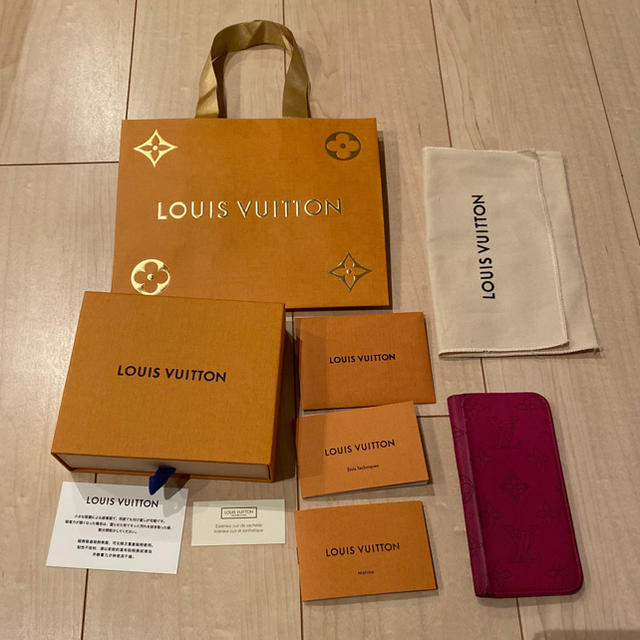 LOUIS VUITTON - ルイヴィトン　アイフォンケースの通販