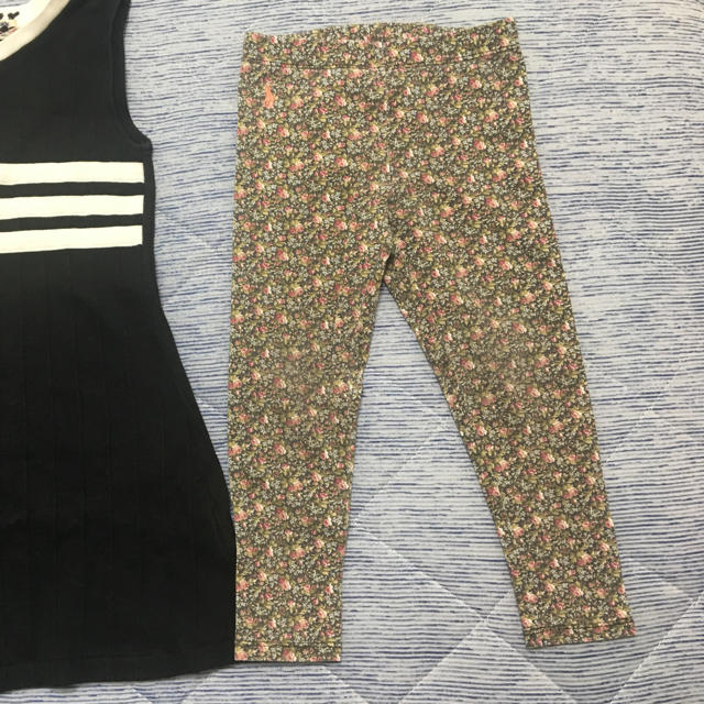 Ralph Lauren(ラルフローレン)のラルフローレン 花柄 レギンス パンツ 100 キッズ/ベビー/マタニティのキッズ服女の子用(90cm~)(パンツ/スパッツ)の商品写真